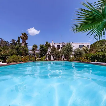 Villa Olivia Pool Tennis - D Lecce